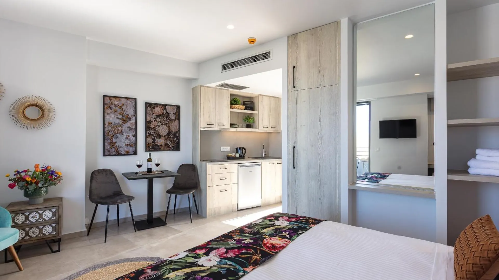 Lines Concept Accommodation レティムノ ギリシャ